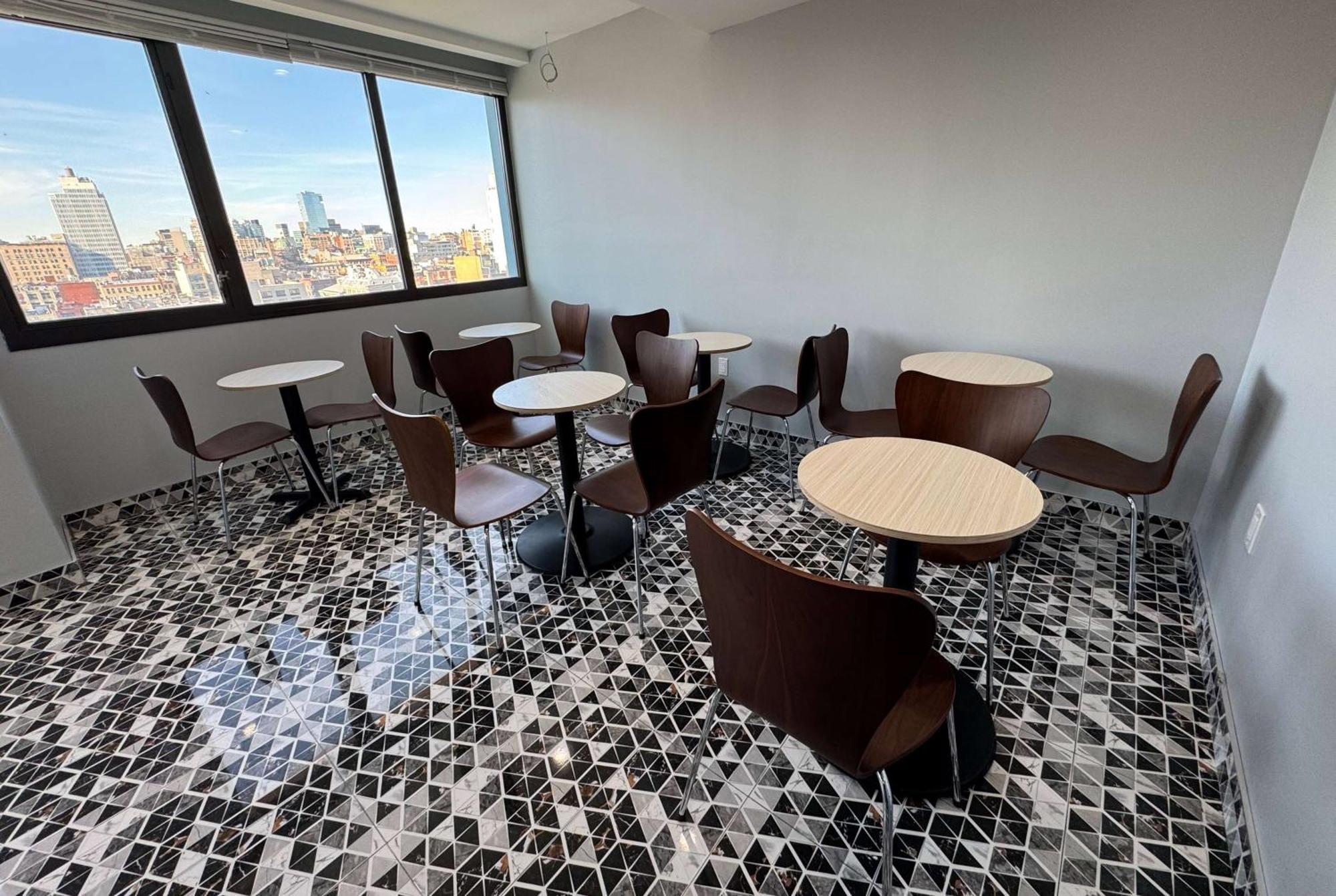 Days Inn By Wyndham New York Chinatown ภายนอก รูปภาพ